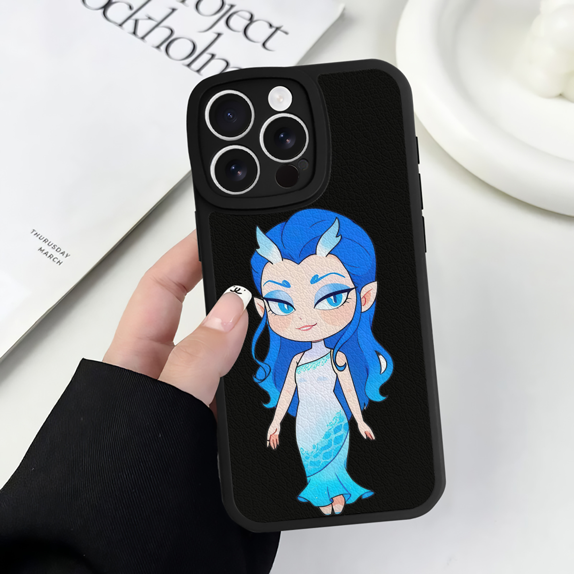 （画像用） Ne Zha 2 ナタ 魔童の大暴れ 【iPhone 16シリーズ対応】シリコンスマホケース（レザー調） 材質：シリコン